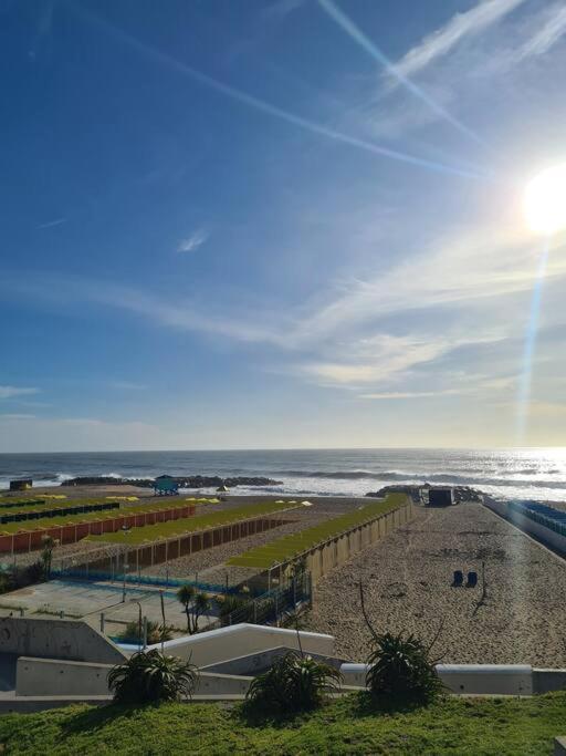 Apartamento Depto. Comodo Y Centrico. Muy Buena Vista Y Luz. *